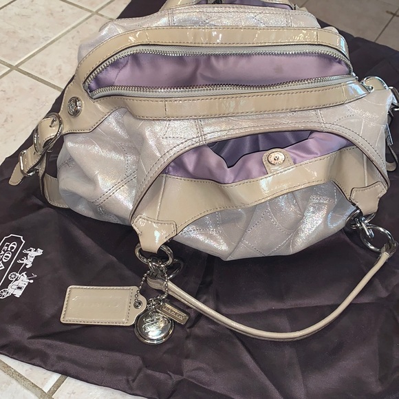 Coach Bag - Picture 5 of 15